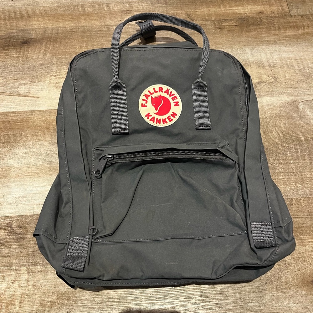 Fjallraven Kanken Grey Backpack
